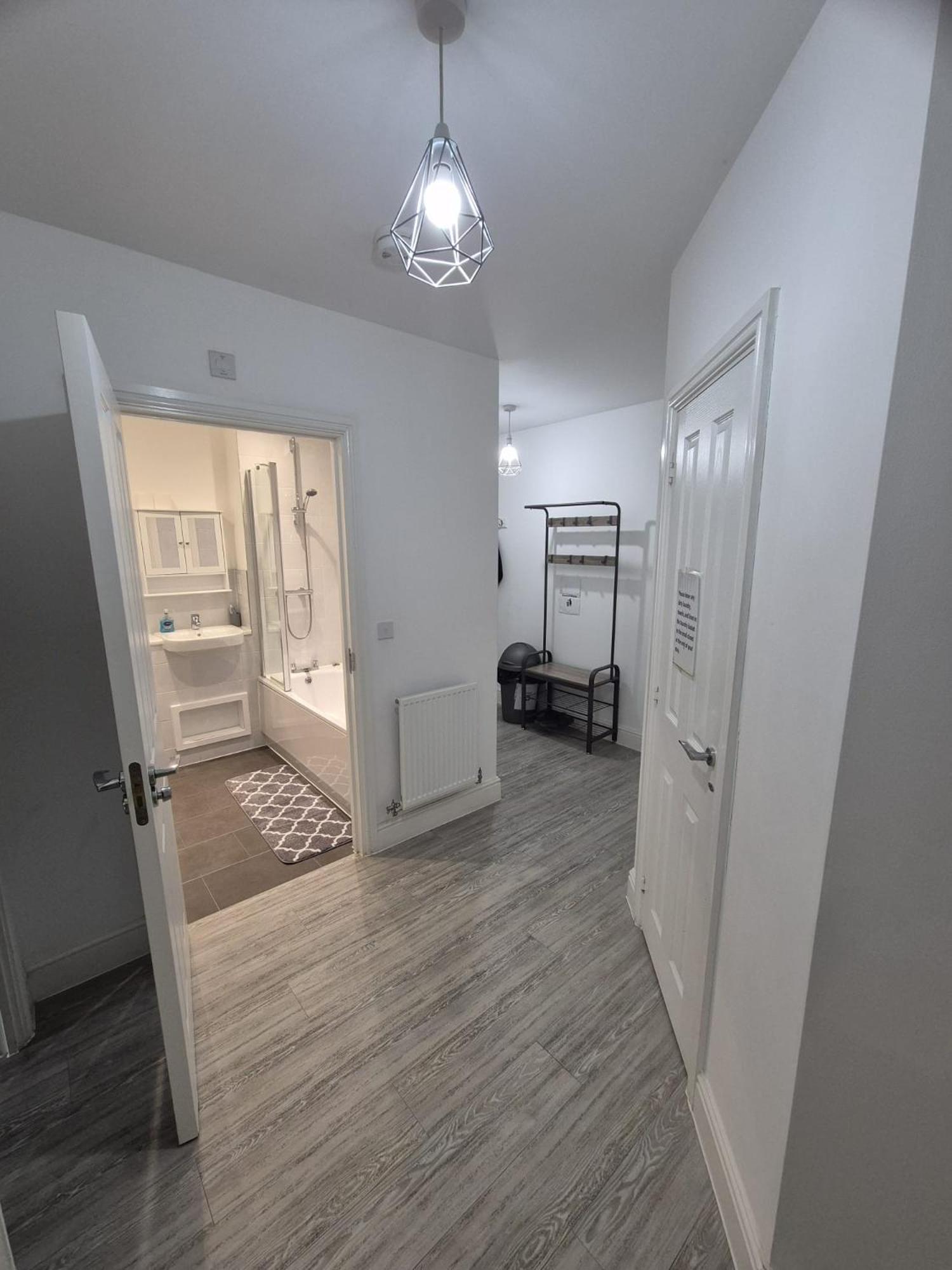 Luxury 2Bedroom - 2Bath - Prime Location - Patio Harrow on the Hill Eksteriør bilde