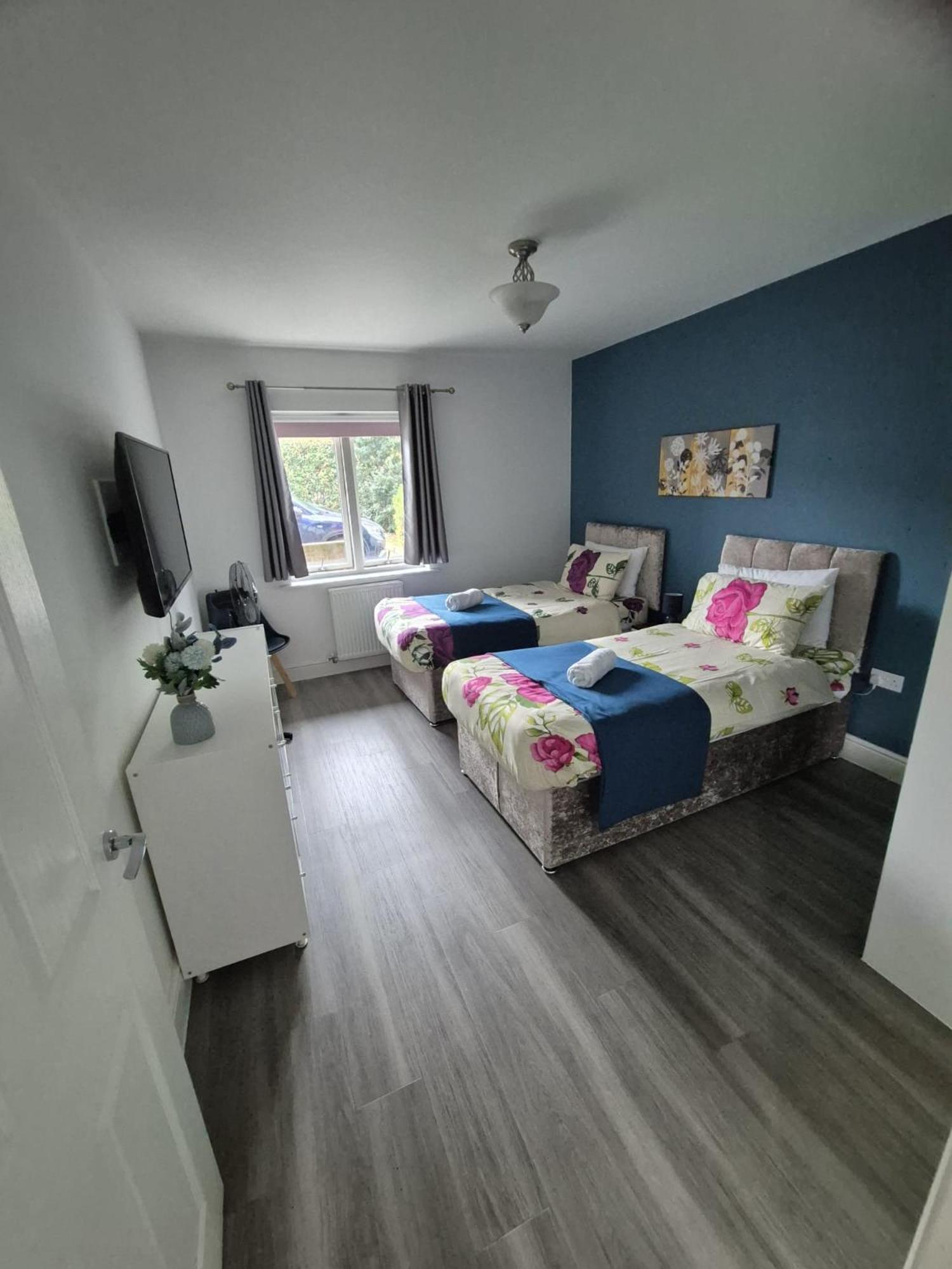 Luxury 2Bedroom - 2Bath - Prime Location - Patio Harrow on the Hill Eksteriør bilde